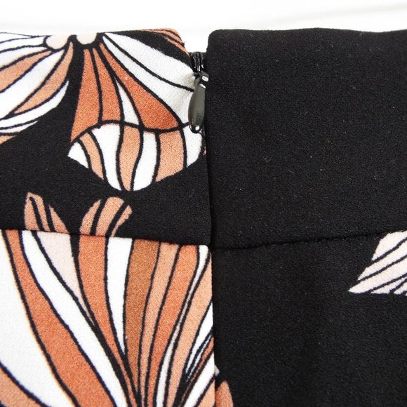 NWT Nine West Black Copper Floral Print Crepe Stretch Slim Pencil Skirt Size 6 - Picture 6 of 11